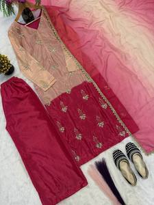 ชุดผ้าไหมชินนอนเนื้อหนักคุณภาพเยี่ยม ประดับด้วยลูกปัดและงานปักมืออย่างประณีต พร้อมกางเกงพลัซโซและผ้าคลุมไหล่ - Product Image 4