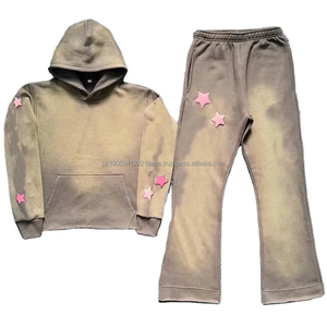 Conjunto de Sudadera con Capucha y Pantalones Deportivos de Algodón 100% Transpirable para Hombre, Estilo Urbano Invernal con Logotipo Bordado Personalizado, Lavado Ácido y Parches Desgastados - Product Image 3