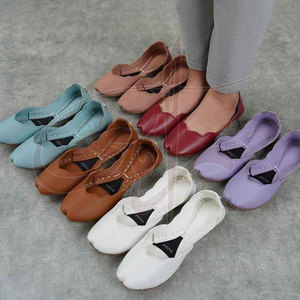 Nouvelle Arrivée : Meilleures Ventes – Chaussures Femme Personnalisées en Similicuir Imprimé, Façon Artisanale, Antidérapantes, Design Tendance et de Haute Qualité - Product Image 3