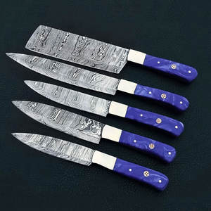 Ensemble de couteaux de chef professionnels en acier Damas, ultra-durables, pour experts culinaires. - Product Image 1