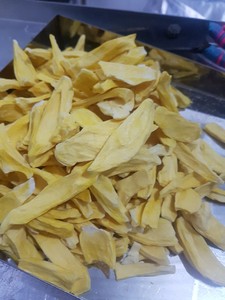 สินค้าขายดี |   ชิ้นขนุนอบกรอบ ออร์แกนิค รสหวาน ขนมขบเคี้ยวผลไม้ สำหรับอาหารประจำวัน ขนมอบ และของหวาน จากเวียดนาม บลูโลตัส - Product Image 4