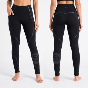 Leggings Deportivos Minimalistas a Medida con Costuras Contorneadas, de Alta Elasticidad y Control de Abdomen para Mujer - Product Image 1