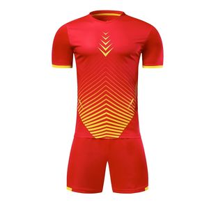 Tenue de football personnalisée 2026 – Kit complet avec maillot et short sublimés, tissu respirant et anti-humidité - Product Image 3