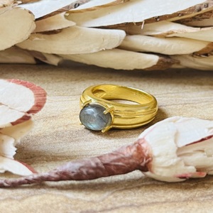Anillo de Latón con Labradorita de Diseño Único, Anillo de Estilo Vintage Chapado en Oro de 18k, Anillo para Hombre Hecho a Mano con Piedras Preciosas, Anillo al por Mayor - Product Image 5