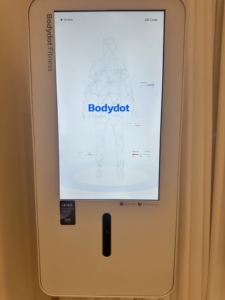 Bodydot BDF1000 Analyseur corporel intelligent alimenté par l'IA pour le suivi de la santé, avec cadre en alliage d'aluminium flexible, non pliable, suivi corporel complet - Product Image 1