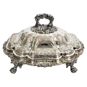 Casserole classique en acier inoxydable robuste |   Construction durable, antiadhésive et écologique pour les acheteurs en gros de restaurants et d'hôtels - Product Image 1