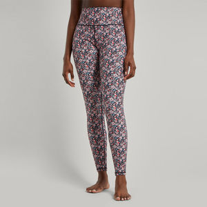 Leggings de yoga pour femmes, design durable, sublimation, haute qualité, tendance, confortables. - Product Image 4