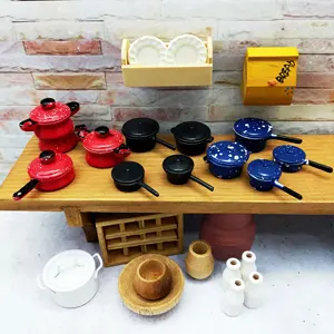 Conjunto de panelas de cozinha em miniatura acessórios para casa de boneca escala 1:12