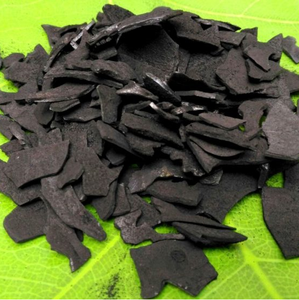 Coquille de noix de coco crue pour la fabrication de charbon de bois Vietnam origine 15% humidité emballage en vrac très bon marché pur expédition rapide déchets agricoles - Product Image 5