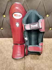 Customized Twins Boxing <b>Gloves</b> And Shin Guard Set Real Cowhide Leather Adjustable Wrist Strap Martial Arts Gear Adult Size - Product Image 5