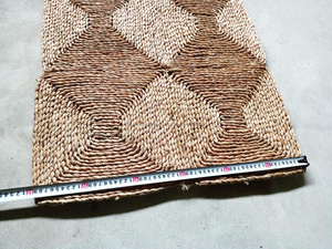 Grossiste vietnamien de grandes dalles de tapis en jonc de mer et en jacinthe d'eau pour salon et salle à manger - Product Image 6
