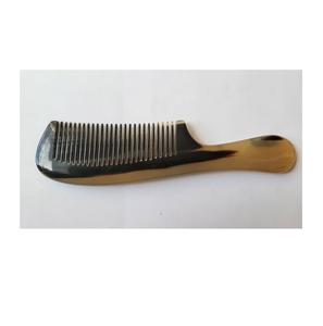 Peine de cuerno hecho a mano de primera calidad para desenredar el cabello, peinar, cuidar y embellecer, para barbería profesional, salón de belleza, cuidado personal, material natural - Product Image 2