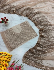 ผ้าส่าหรีอินเดียปักลายสไตล์บอลลีวูดแบบผ้าเน็ต - Product Image 2