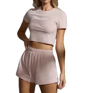 เสื้อครอปท็อปผู้หญิงสีพื้นเรียบง่ายแฟชั่นลำลองสไตล์สปอร์ตแขนสั้น - Product Image 6