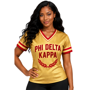 PDK 1923 เสื้อฟุตบอลผู้หญิงสีทองสีแดงคอวีลายพวงหรีดกราฟิกแขนสั้นเสื้อกีฬาเสื้อวาร์ซิตี้ลายทางสอโรริตี้ - Product Image 1