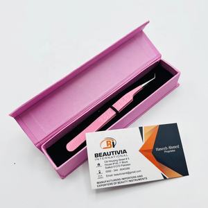 45 Degree Stainless Steel Eyelash Extension Tweezers Heart Print Pink Coated Tweezers with Pink <b>Box</b> for Lash Application - Product Image 6