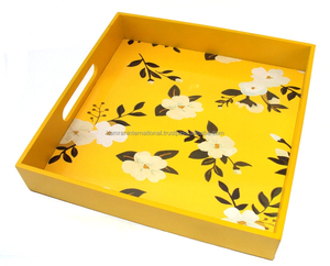 Plateau de service en bois imprimé de fleurs personnalisées avec sous-verre rectangulaire assorti pour servir les aliments - Product Image 3