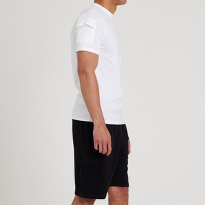 Ensemble T-shirt et short décontracté pour homme – Vente en gros – Tenue décontractée deux pièces pour la gym, les voyages et la plage – Fournisseur personnalisé – Fabrication tricotée - Product Image 2