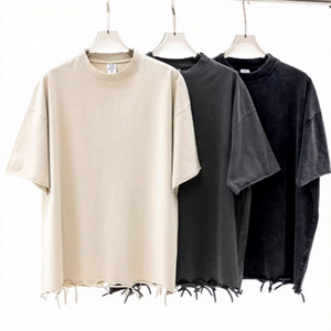 T-shirt en maille oversize à col rond et manches courtes pour homme, 100 % coton, bords bruts lavés, design streetwear, coupe ample, écoresponsable - Product Image 1