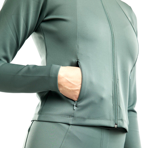 Chaqueta de equitación para mujer con capucha, corte ajustado, con cremallera, abrigo para jinete, elástica, transpirable, ropa deportiva para exteriores, verde - Product Image 3