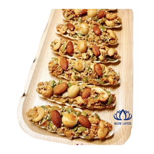 BARRA ENERGÉTICA ECOLÓGICA DE NUECES SEMIDULCES CON SABOR A FRUTAS Y LOTO AZUL, HECHA A MANO, MARCA PROPIA, SNACK SALUDABLE - Product Image 1