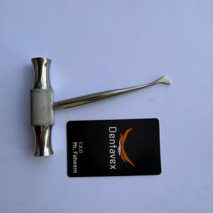เครื่องมือถอนรากฟันแบบไขว้ สแตนเลสคุณภาพพรีเมียม ยี่ห้อ Surtechs รุ่นขวาและซ้าย แบบใช้มือ โดย Dentavex - Product Image 1