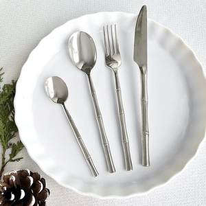 Ensemble de fourchettes à salade et cuillères de service en or poli miroir, faites à la main, avec manches en bois vintage, best-seller - Product Image 4