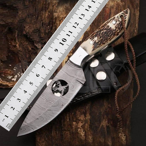 Couteau de chasse OEM Wirecut en acier Damas, couteau à dépecer, manche en bois de cerf, lame fixe, couteau de camping et d'extérieur EDC avec étui en cuir - Product Image 6