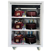 Stabilisateur de tension servo 100 KVA 380 V triphasé AVR SVC avec protection contre les courts-circuits, en aluminium, haute efficacité