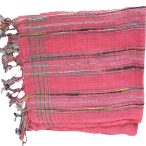 Elegante Bufanda de Rayas con Lurex para Mujer, Ligera, de Viscosa, con Detalles Brillantes, Accesorio de Moda con Estilo - Product Image 1