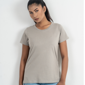 Camiseta de hombre 100% algodón peinado, tela suave, manga corta, cuello redondo, color sólido, fabricada en Bangladesh, venta al por mayor. - Product Image 3