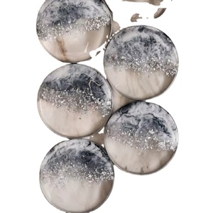 Sous-verres en résine de luxe faits à la main fonctionnels tampons carrés colorés personnalisables pour ensemble de table de tapis de cuisine meilleur prix - Product Image 1