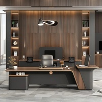 Suite de bureau de direction avec bureau en HPL à motif marbre et armoire haute intégrée en contreplaqué E1 – Solution de rangement professionnelle