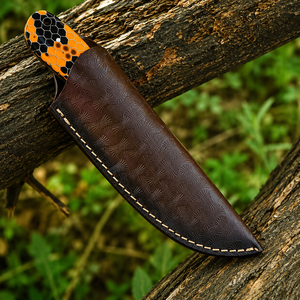 Cuchillo de Desollado de Acero de Damasco Premium con Mango de Resina Personalizado, Cuchillo de Caza de Hoja Fija con Funda de Cuero - Product Image 5