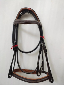 Équipement équestre sur mesure en cuir véritable, cousu fantaisie, pour bridons de polo, rênes et tourières anglaises, offrant un confort élevé, prix de gros - Product Image 5
