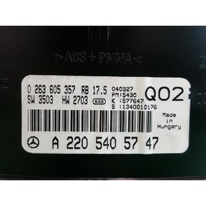 ชุดหน้าปัดรถยนต์ S-class ปี 2002-2005 มือสอง ของแท้ รหัสอะไหล่ A2205405747 - Product Image 2