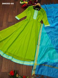 Colección de Vestidos y Dupattas de Georgette con Estampado para Uso Ocasional, de Primera Calidad y Nueva Llegada, Fabricante de Surat - Product Image 6