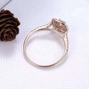 Bague de fiançailles en diamant taille brillant de luxe, vente en gros, pour mariages et cadeaux d'anniversaire, disponible au meilleur prix - Product Image 3