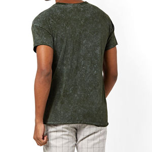 Camiseta de algodón 100% transpirable con lavado ácido para hombre, corte holgado, precios asequibles, venta al por mayor, camiseta básica de gran venta para hombre con lavado ácido. - Product Image 3