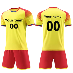 Conjuntos de Uniformes de Fútbol Impresos Transpirables de Poliéster de Primera Calidad, Secado Rápido, Manga Corta, Colores y Logotipos Personalizables, Uniformes de Equipo - Product Image 3