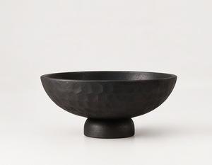 Bol décoratif moderne en métal noir texturé, pour bibliothèque, bureau, ou comme objet de décoration, vente en gros - Product Image 1