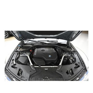 BMW Serie 5 530i M Sport Julio 2023 46.545 km Emisión Euro V Volante a la Izquierda Caja de Cambios Automática - Product Image 6