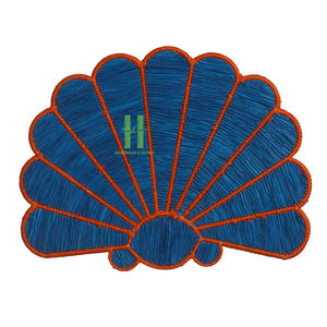 แผ่นรองจานสานจากหญ้าทะเลทรงกลมคุณภาพดีจากโรงงานเวียดนาม ราคาโรงงานโดยตรง รับผลิตแบบ OEM เป็นมิตรกับสิ่งแวดล้อม ตกแต่งผนังสไตล์โบโฮ ขนาดเส้นผ่านศูนย์กลาง 35 ซม. - Product Image 6