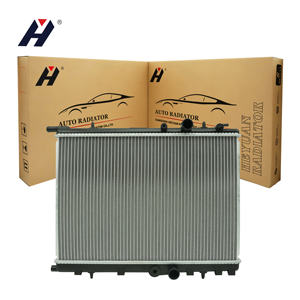 <span class=keywords><strong>Radiateur</strong></span> à réservoir d'eau en plastique avec cœur en aluminium pour PEUGEOT 307/<span class=keywords><strong>206</strong></span> OEM 133038/133040/133053 avec des performances <span class=keywords><strong>de</strong></span> refroidissement 30 % supérieures - Product Image 4