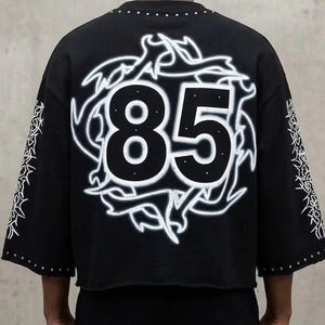 T-shirt noir personnalisé pour homme, col rond, manches 3/4, imprimé graphique, style gothique, streetwear - Product Image 2