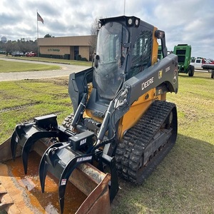 Cargadora compacta sobre orugas Deere 333G profesional, diseñada para máxima eficiencia y manejo suave en todo tipo de terreno. - Product Image 1