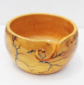 Cuenco de madera artesanal para hilo, redondo, para tejer y ganchillo, con incrustaciones de resina, diseño sencillo y duradero - Product Image 2