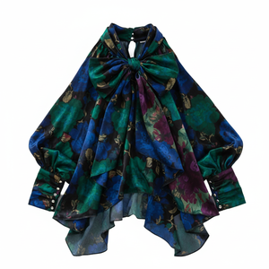 Blusa de chifón con estampado fresco para mujer, diseño con lazo en la parte superior - Product Image 1