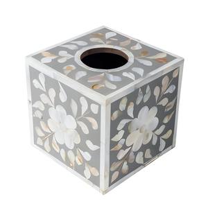 Caja de pañuelos cuadrada de nácar gris con diseño floral, perfecta para decoración de hogar de lujo, decoración elegante para mesa y habitaciones de invitados - Product Image 1