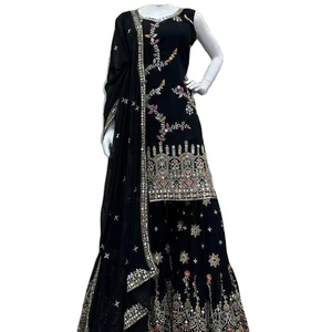 Elegante Traje Sharara Salwar de Georgette con Bordado Zari y Kundan, Patrón Floral, Opciones de Viscosa/Seda/Rayón, Teñido a Mano por Shree Indian Exports - Product Image 1